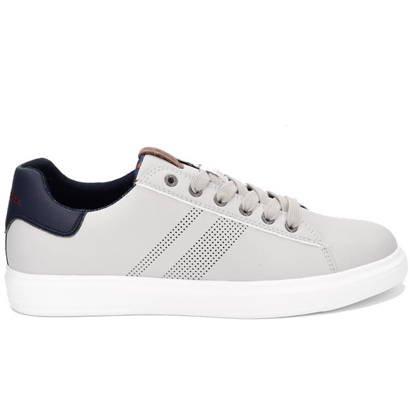 New in box Ben Sherman mens Hardie Trainer, size 8.5 - Picture 1 of 7